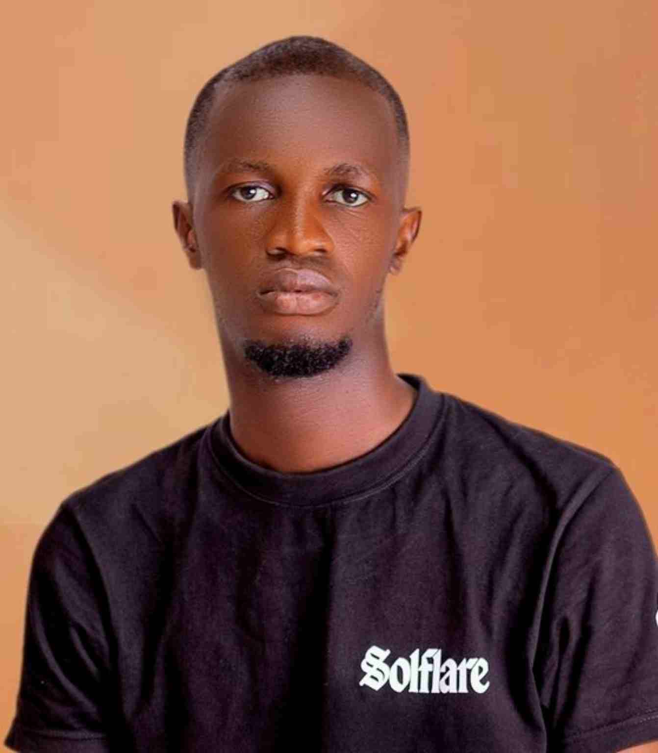 Azikiwe Chibuzo Hillary, Mathematics tutor in Onitsha, Nigeria